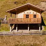 Wallnerhuette Ii Makernigblick Vakantiehuis Mörtschach
